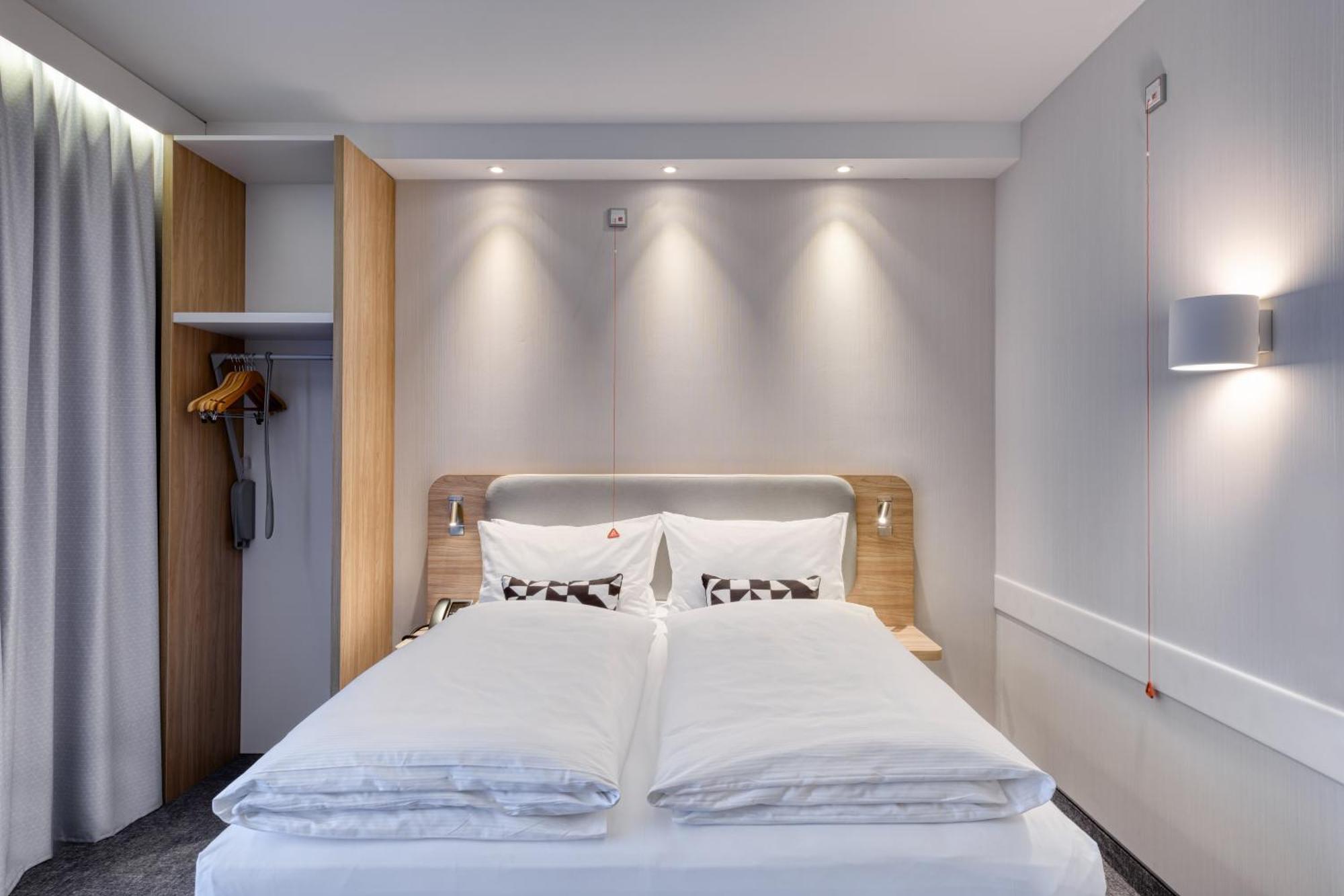 Holiday Inn Express Goettingen By Ihg Extérieur photo