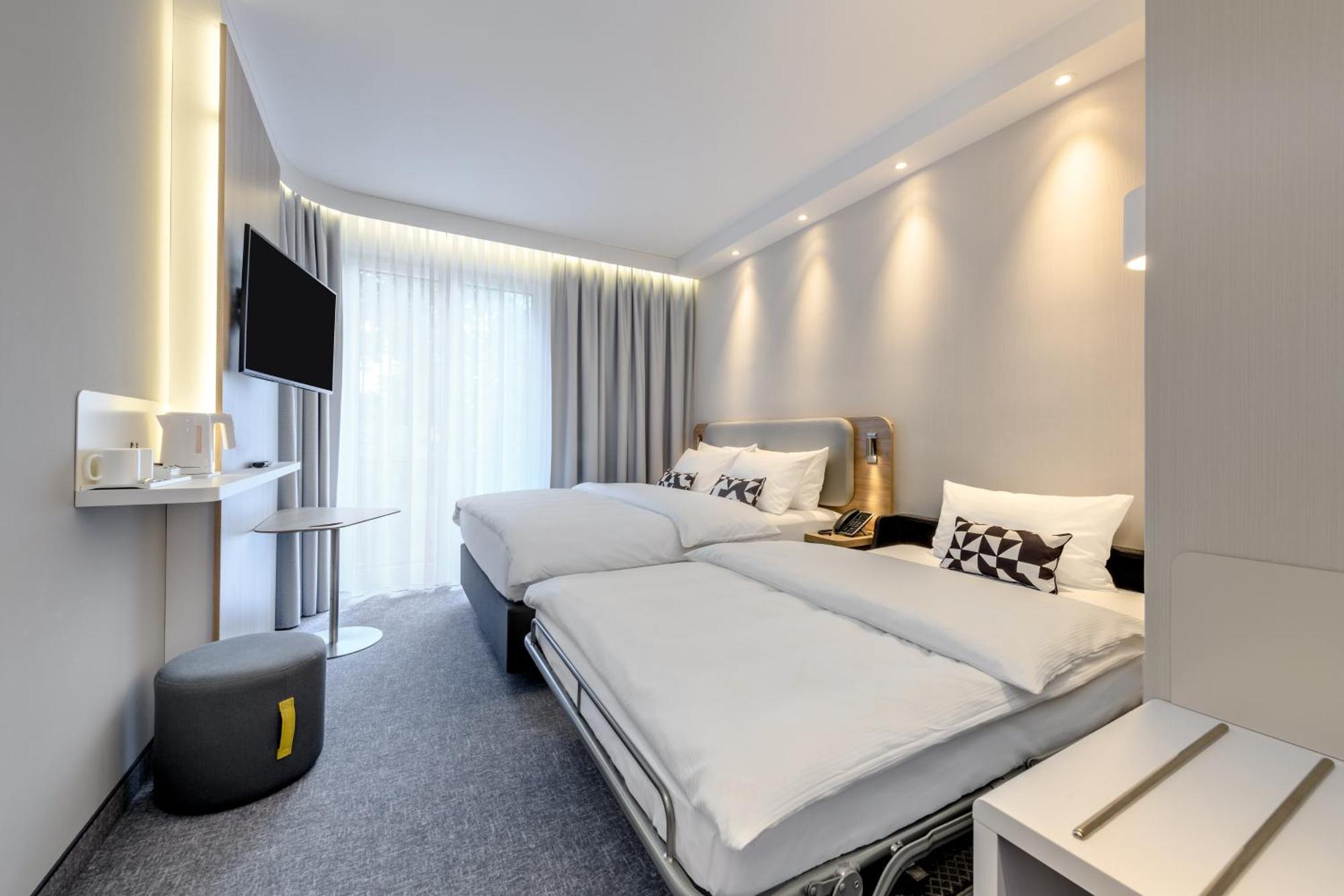 Holiday Inn Express Goettingen By Ihg Extérieur photo