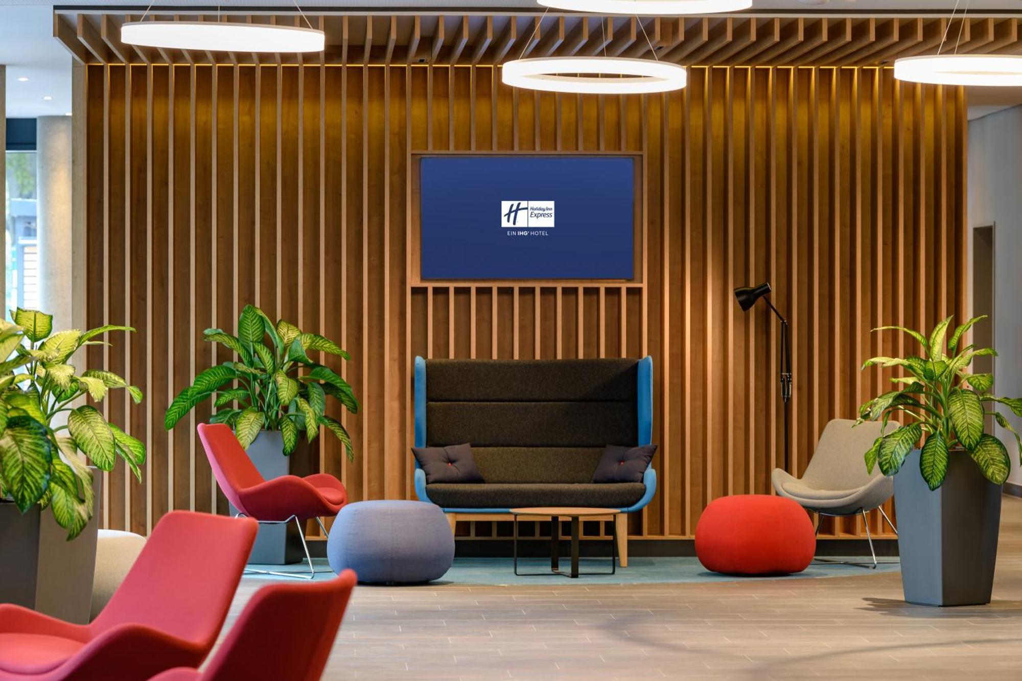 Holiday Inn Express Goettingen By Ihg Extérieur photo